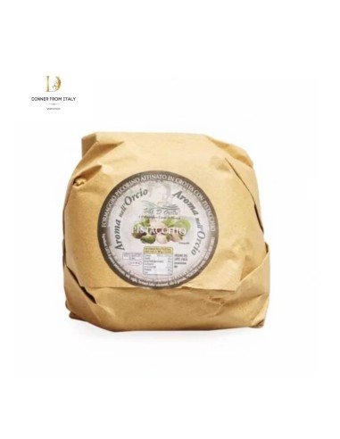 Pecorino affinato in crosta con...